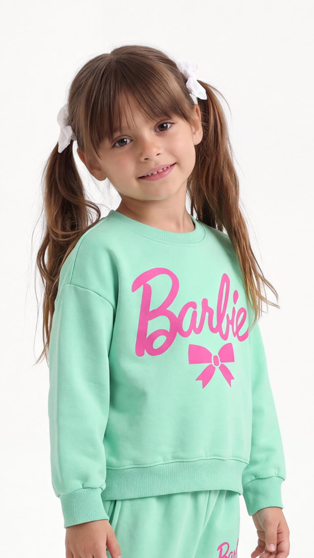 Barbie Set — Mint, model styling